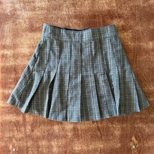 A&F - Pleated Plaid Mini Skirt
